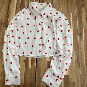 SHEIN White Cropped Top with Red Heart Design